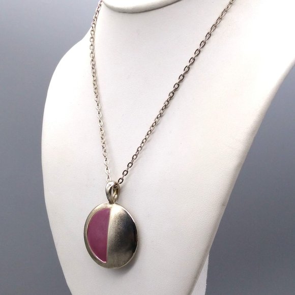 Vintage Reversible Circle Pendant Necklace, Silver Tone on Chain - Picture 3 of 5